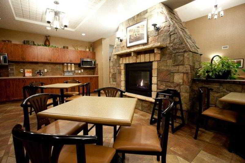 Best Western Diamond Inn Three Hills Restaurang bild