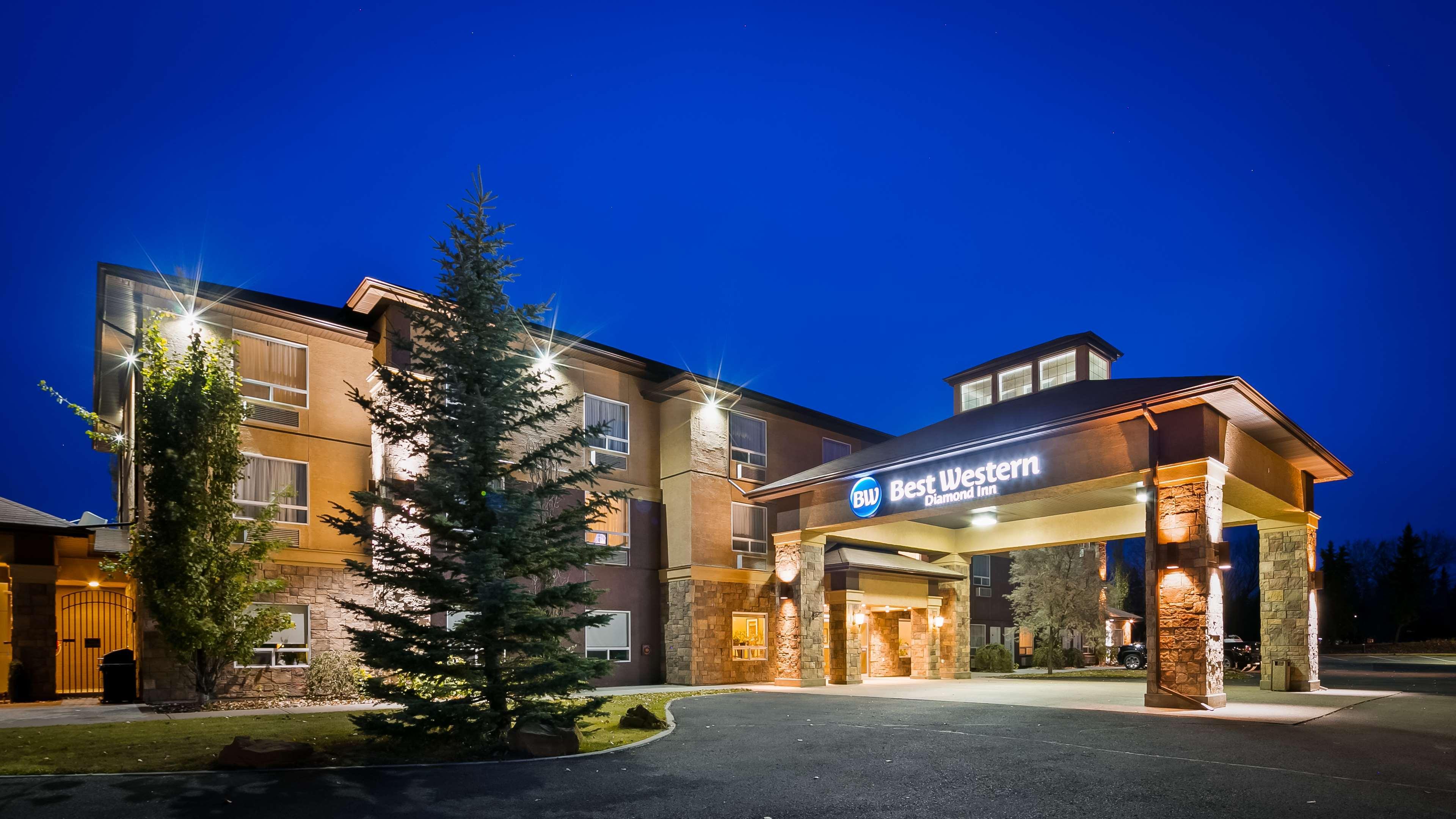 Best Western Diamond Inn Three Hills Exteriör bild