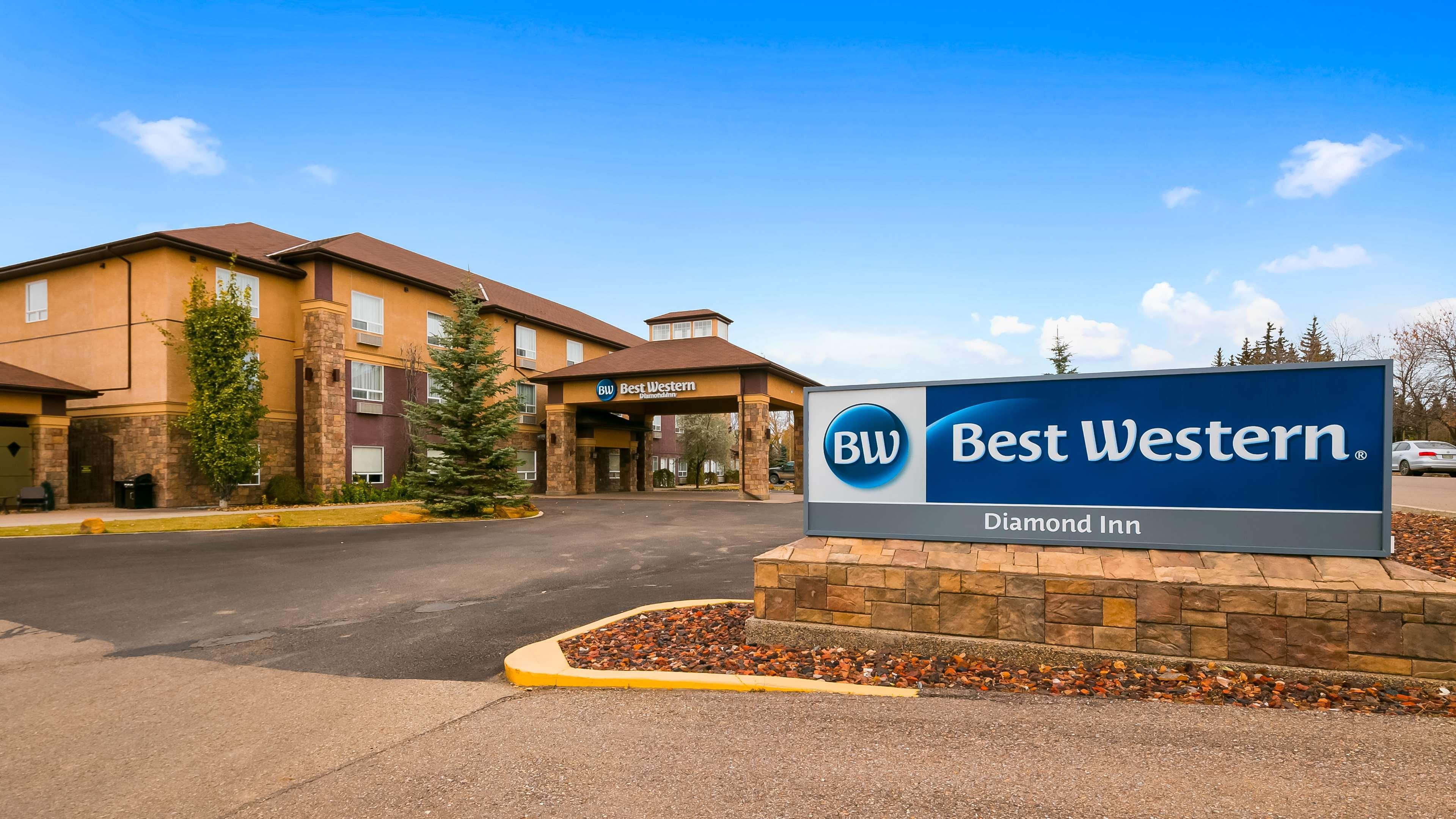Best Western Diamond Inn Three Hills Exteriör bild