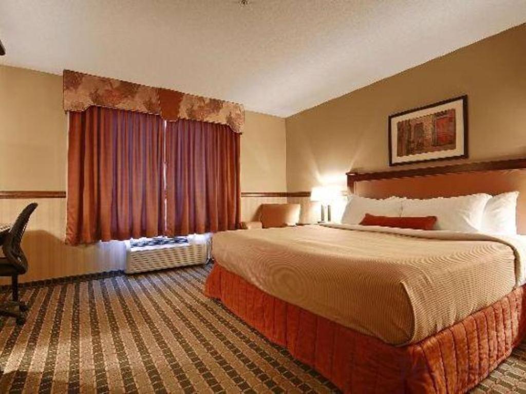 Best Western Diamond Inn Three Hills Exteriör bild